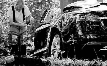 “自动驾驶”在路上